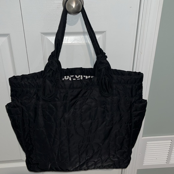 Marc Jacob - Picture 3 of 6